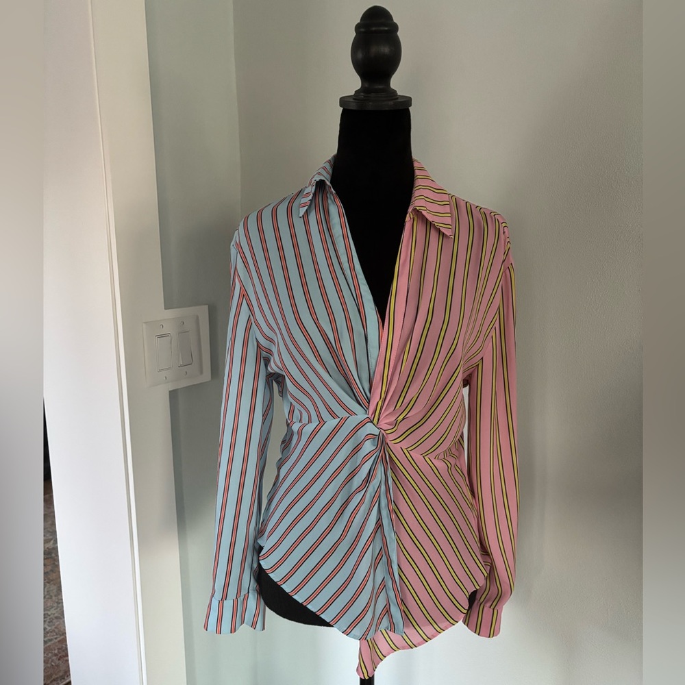 Madison Marcus twist front striped long sleeve blouse blue pink XS